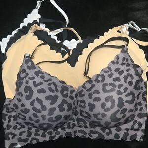 Source Unknown Scallop-Edge Leopard Bralette Set in Gray and Cream